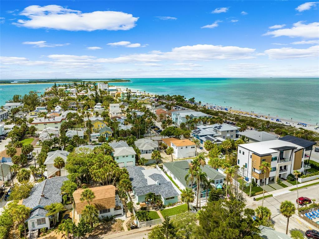 106 13th Avenue St. Pete Beach, FL 33706 - Photo 35 of 41 a view of city and ocean