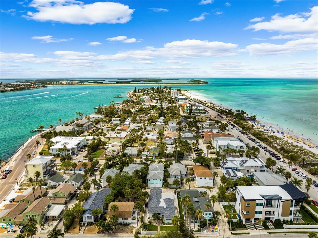106 13th Avenue St. Pete Beach, FL 33706 - Photo 36 of 41 a view of a city with an ocean