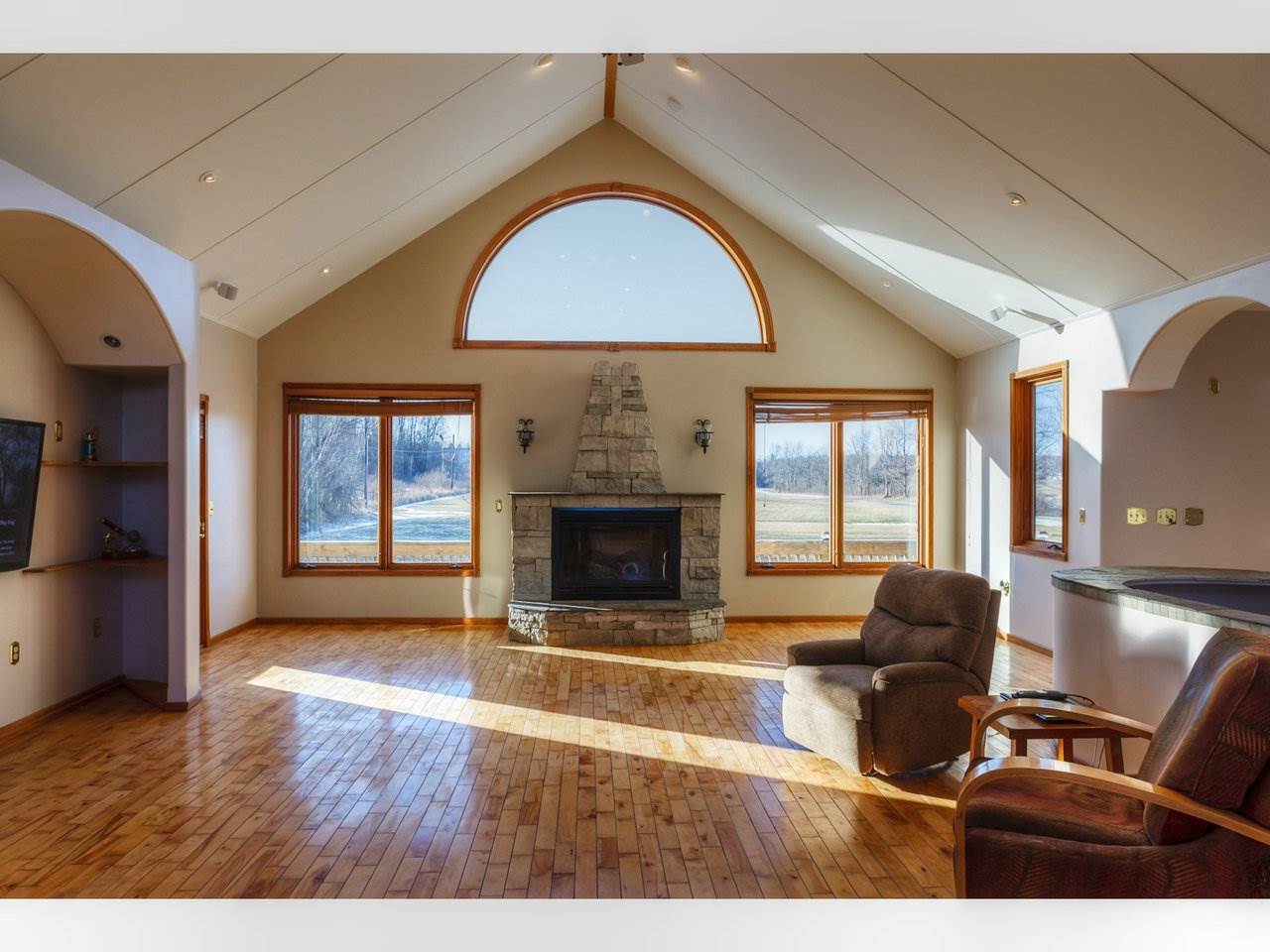 2116 Highgate Road Swanton, VT 05478 - Photo 14 of 28