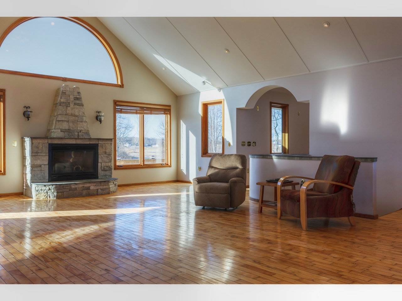 2116 Highgate Road Swanton, VT 05478 - Photo 8 of 28