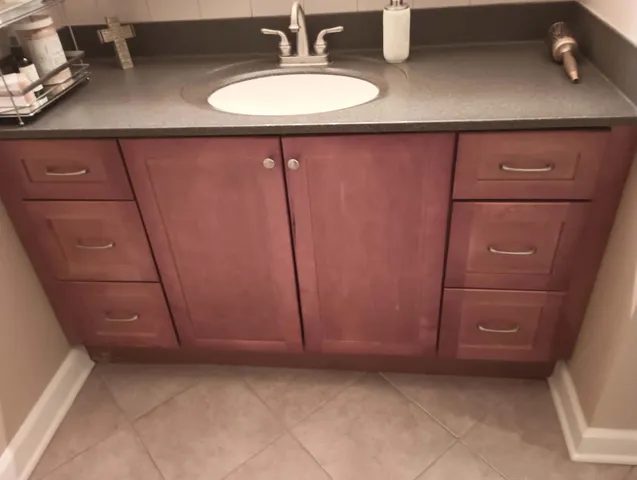 $167,500 | 1880 Bonnie Lane, Unit 112, Hoffman Estates, IL 60169