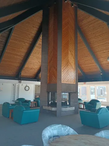 $167,500 | 1880 Bonnie Lane, Unit 112, Hoffman Estates, IL 60169