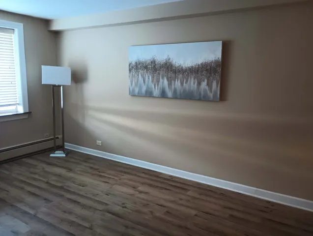 $167,500 | 1880 Bonnie Lane, Unit 112, Hoffman Estates, IL 60169