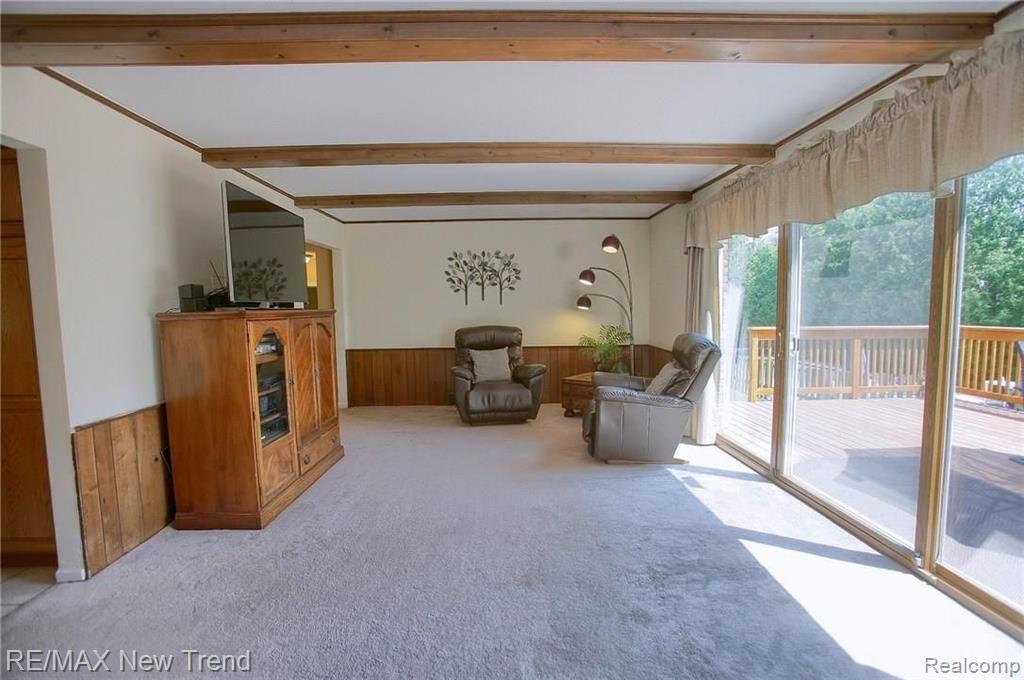 36307 West Lyman Road Farmington Hills, MI 48331 - Photo 14 of 33