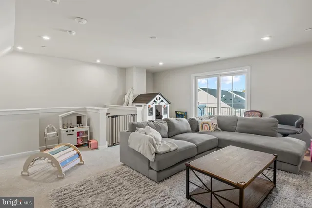 $599,900 | 637 Burcham Street, Phoenixville, PA 19460