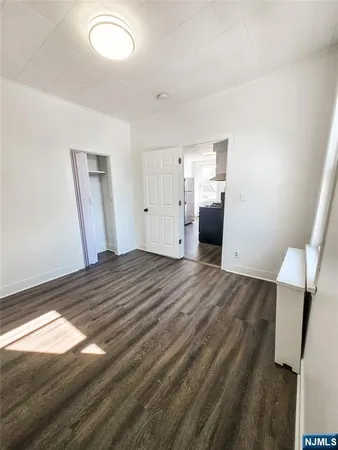$2,400 | 23 Lincoln Place, Unit 2, Garfield, NJ 07026