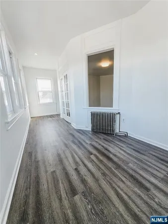 $2,400 | 23 Lincoln Place, Unit 2, Garfield, NJ 07026