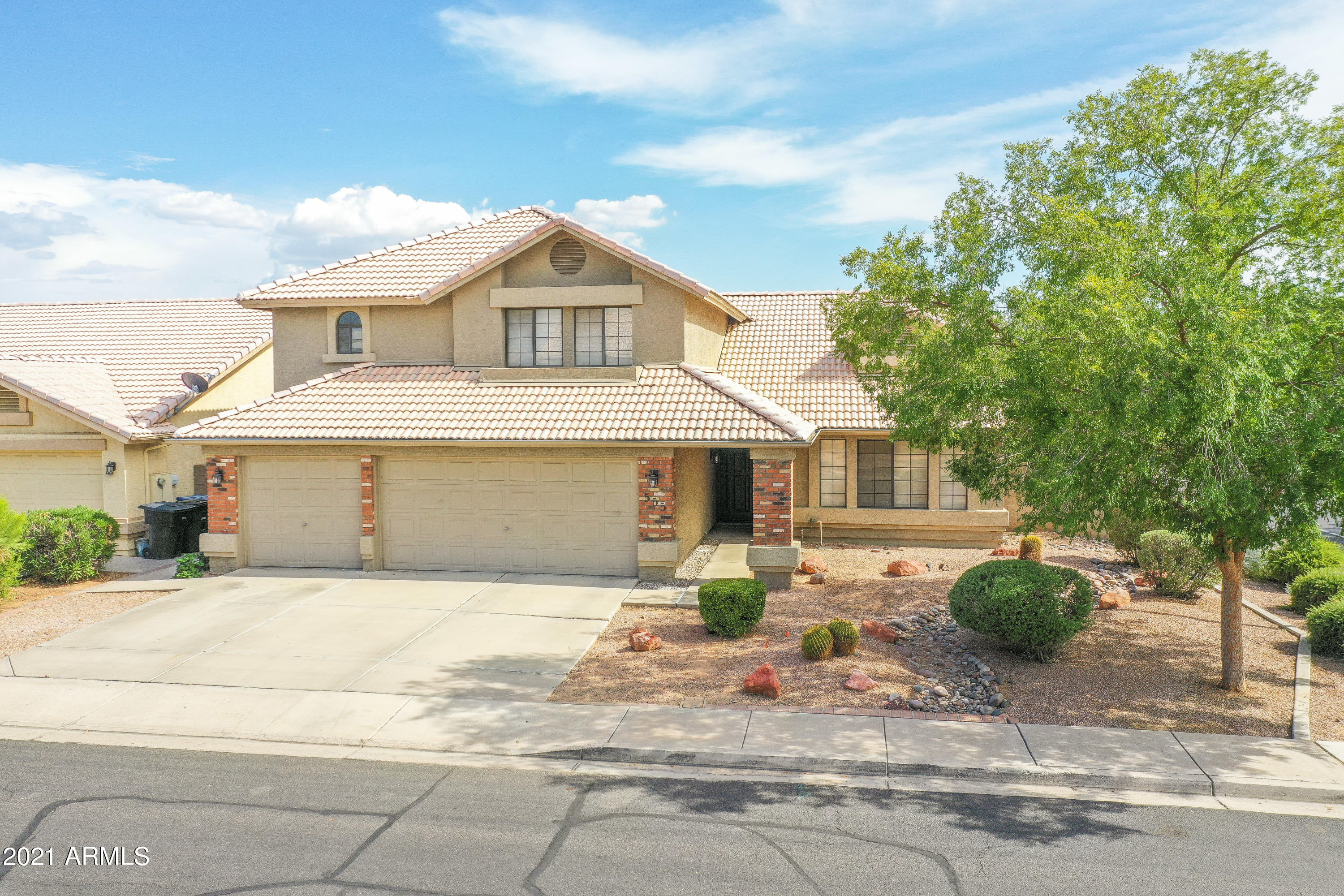555 West Silver Creek Road Gilbert, AZ 85233 - Photo 29 of 37 30-org_4a71b45d4e18d142_1626753456000