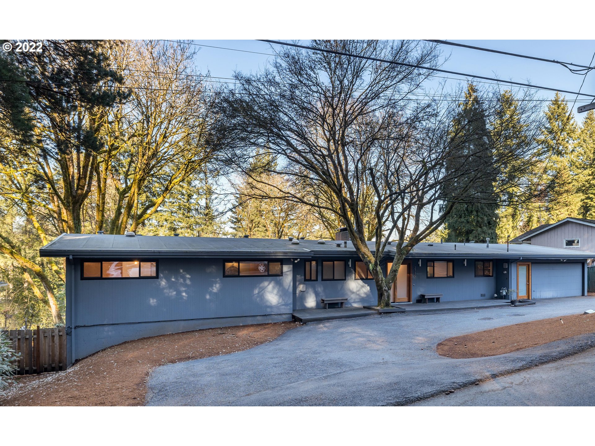 2719 Greentree Road Lake Oswego, OR 97034 - Photo 1 of 32 Gallery Image 1