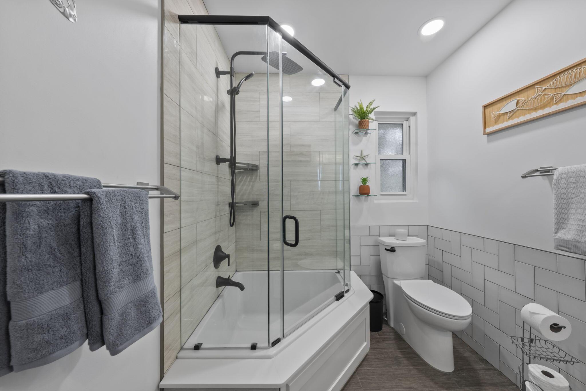 3170 Brandon Road Upper Arlington, OH 43221 - Photo 63 of 104 Full Bathroom 2