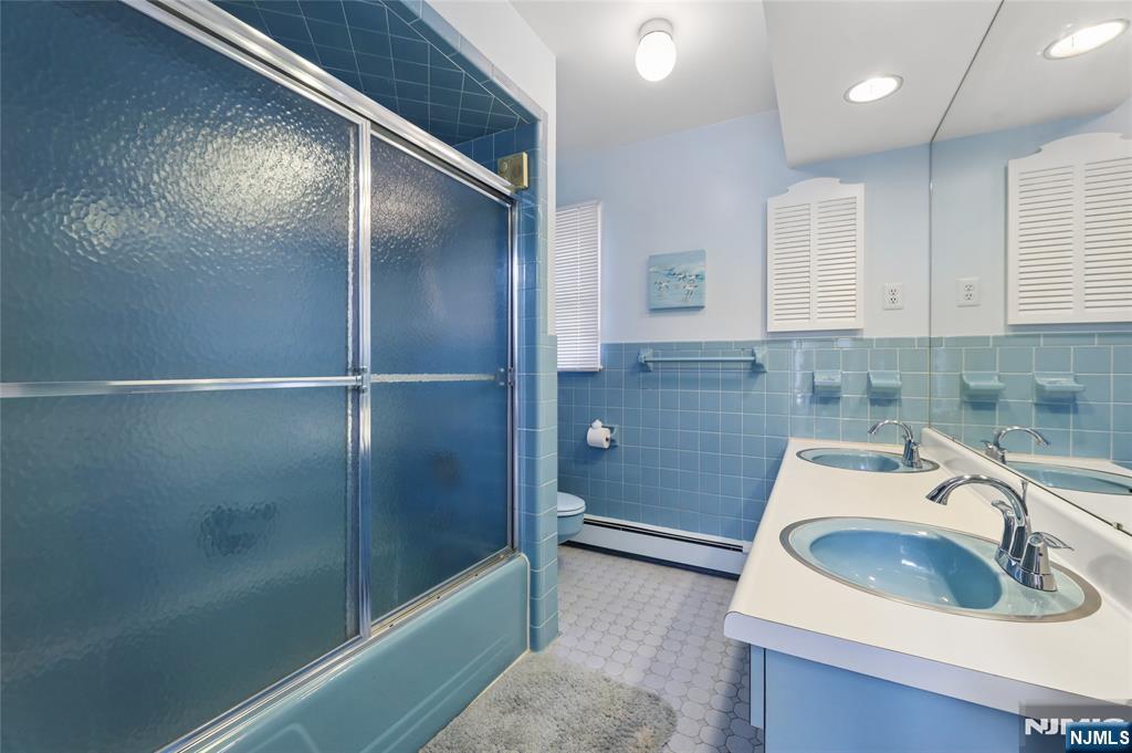 585 Churchill Road Teaneck, NJ 07666 - Photo 24 of 36 Gallery Image 24