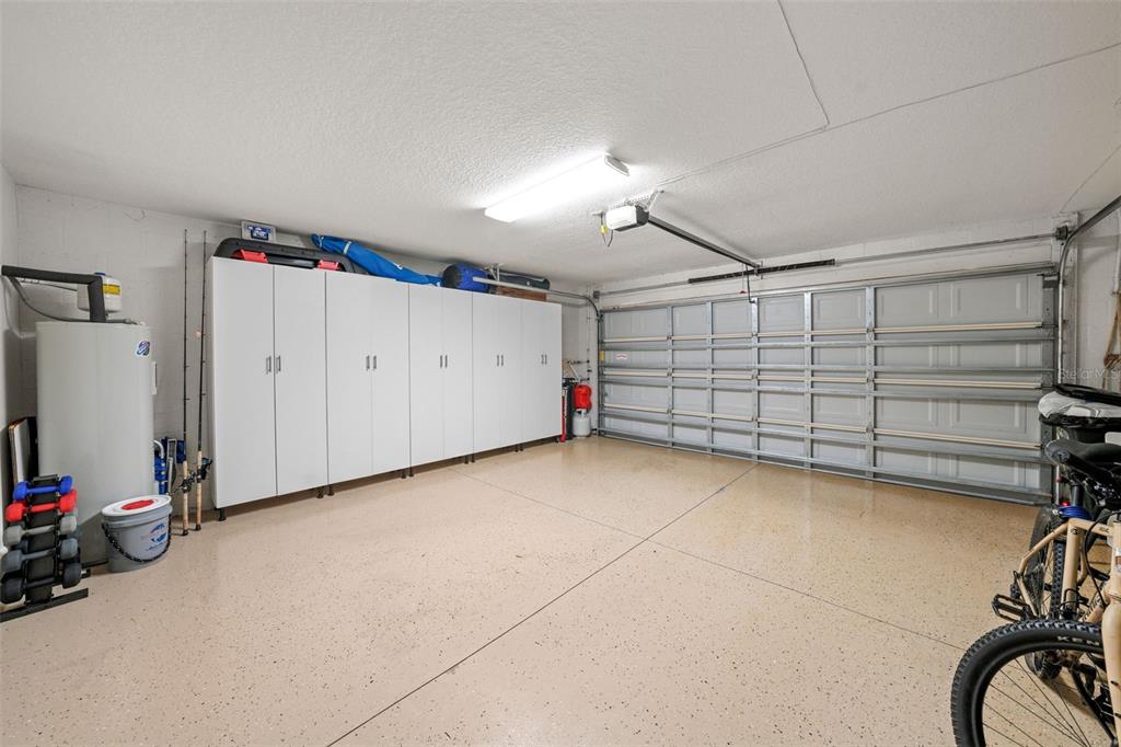 1404 Ridge Terrace Tarpon Springs, FL 34689 - Photo 33 of 38 a view of a garage