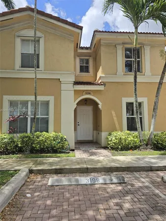 $3,100 | Melrose Point Condominiums, Miramar, FL 33027