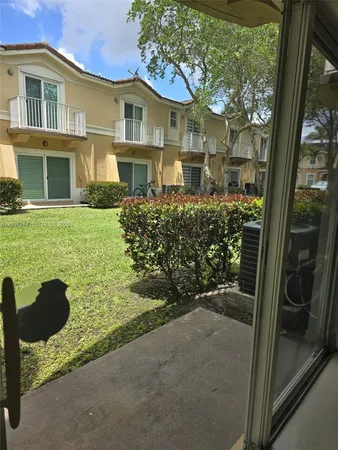 $3,200 | Melrose Point Condominiums, Miramar, FL 33027
