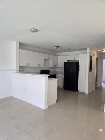 $3,200 | Melrose Point Condominiums, Miramar, FL 33027