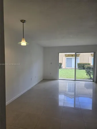 $3,200 | Melrose Point Condominiums, Miramar, FL 33027