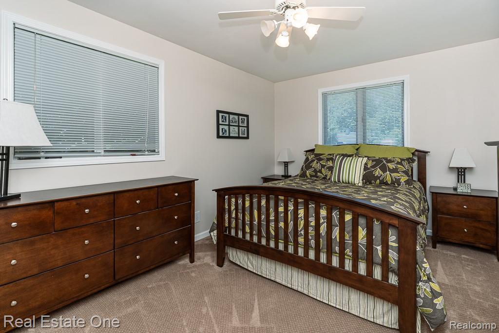 471 Elmhill Road Rochester Hills, MI 48306 - Photo 18 of 34