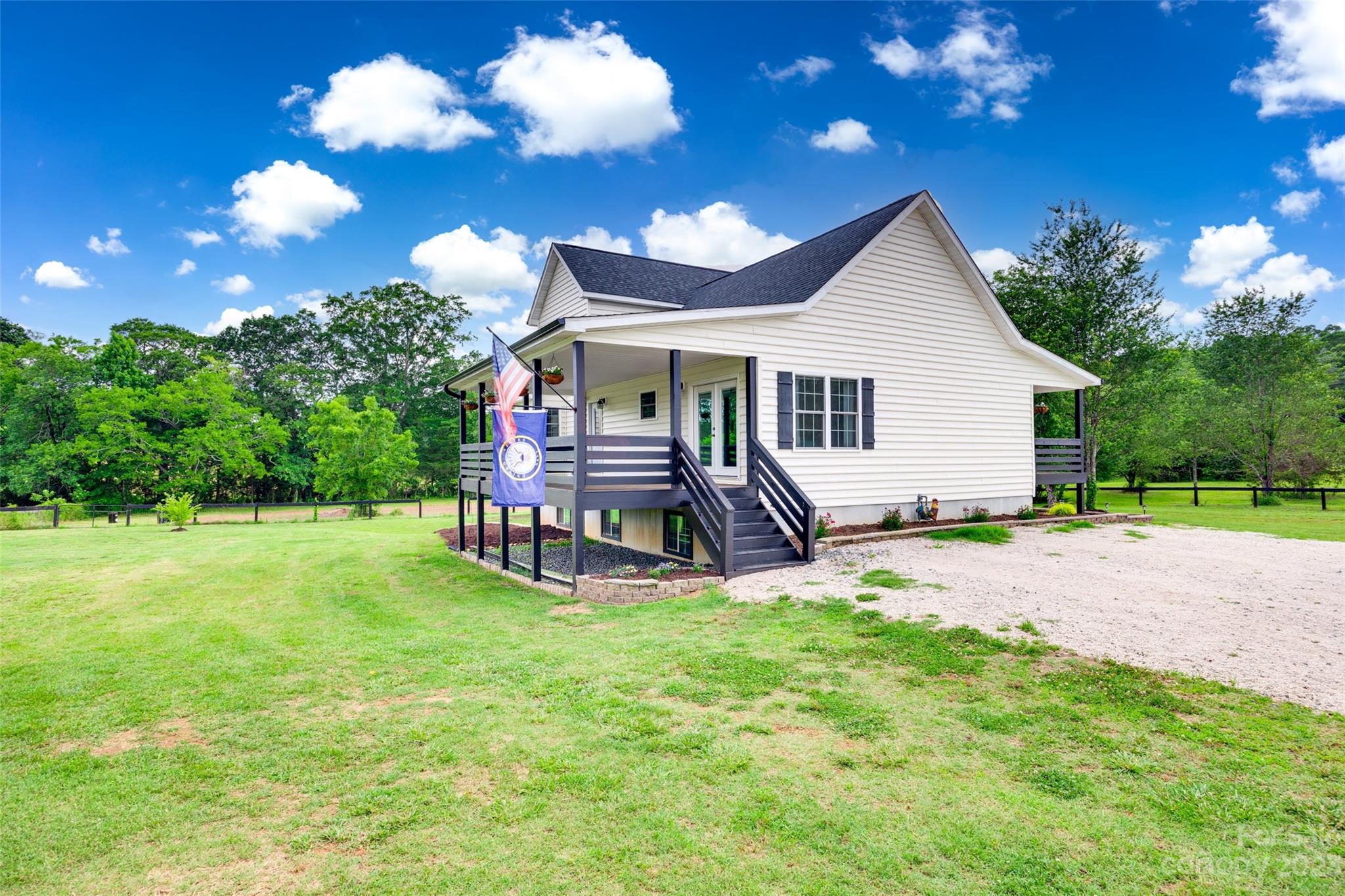 3102 Gordon Road Rock Hill, SC 29732 - Photo 3 of 41 Gallery Image 3