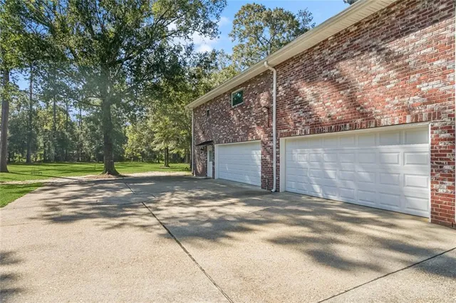 $699,000 | 740 Double J Road, Covington, LA 70433