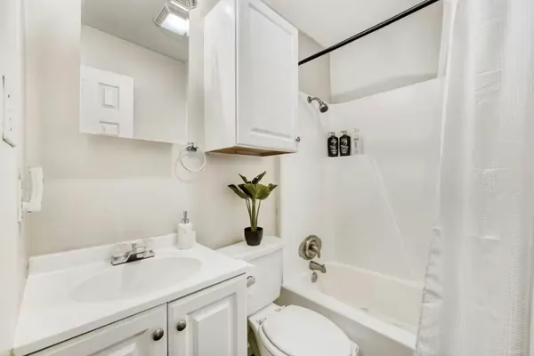 $525,000 | 4903 Merritt Drive, Austin, TX 78744