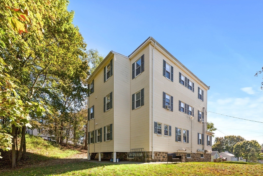 314 Water Street, Unit 5 Wakefield, MA 01880 - Photo 17 of 20 a front view of a building