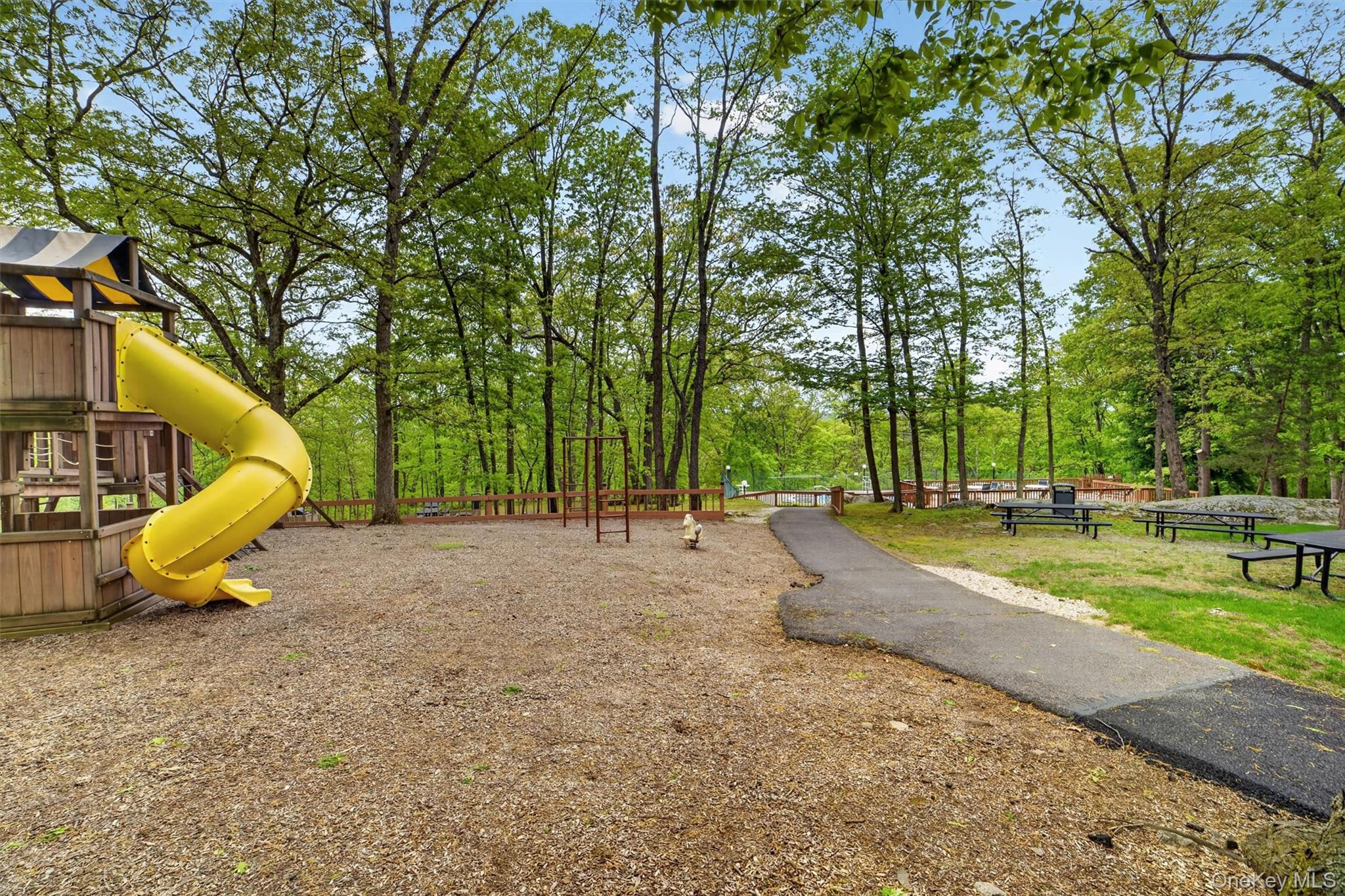 150 Overlook Avenue, Unit 7B Peekskill, NY 10566 - Photo 42 of 44