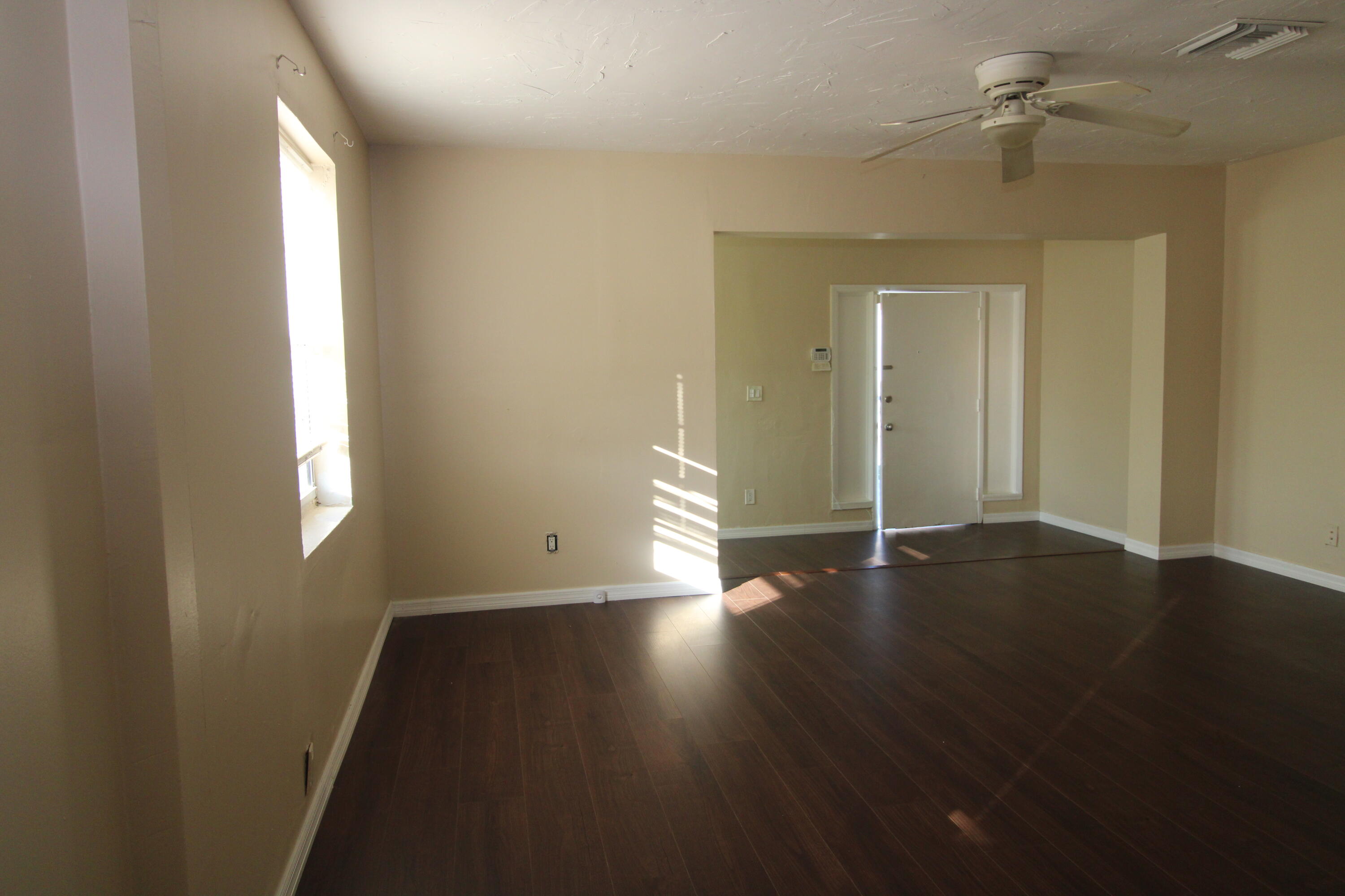 765 West 1st Street Riviera Beach, FL 33404 - Photo 30 of 38 IMG_0314