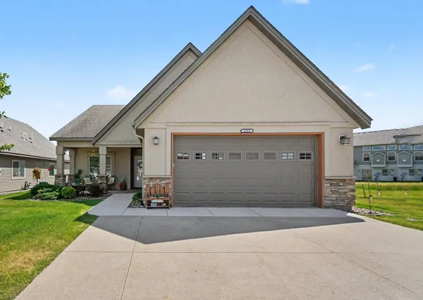 $429,900 | 9765 St Andrews Drive, Elko New Market, MN 55020