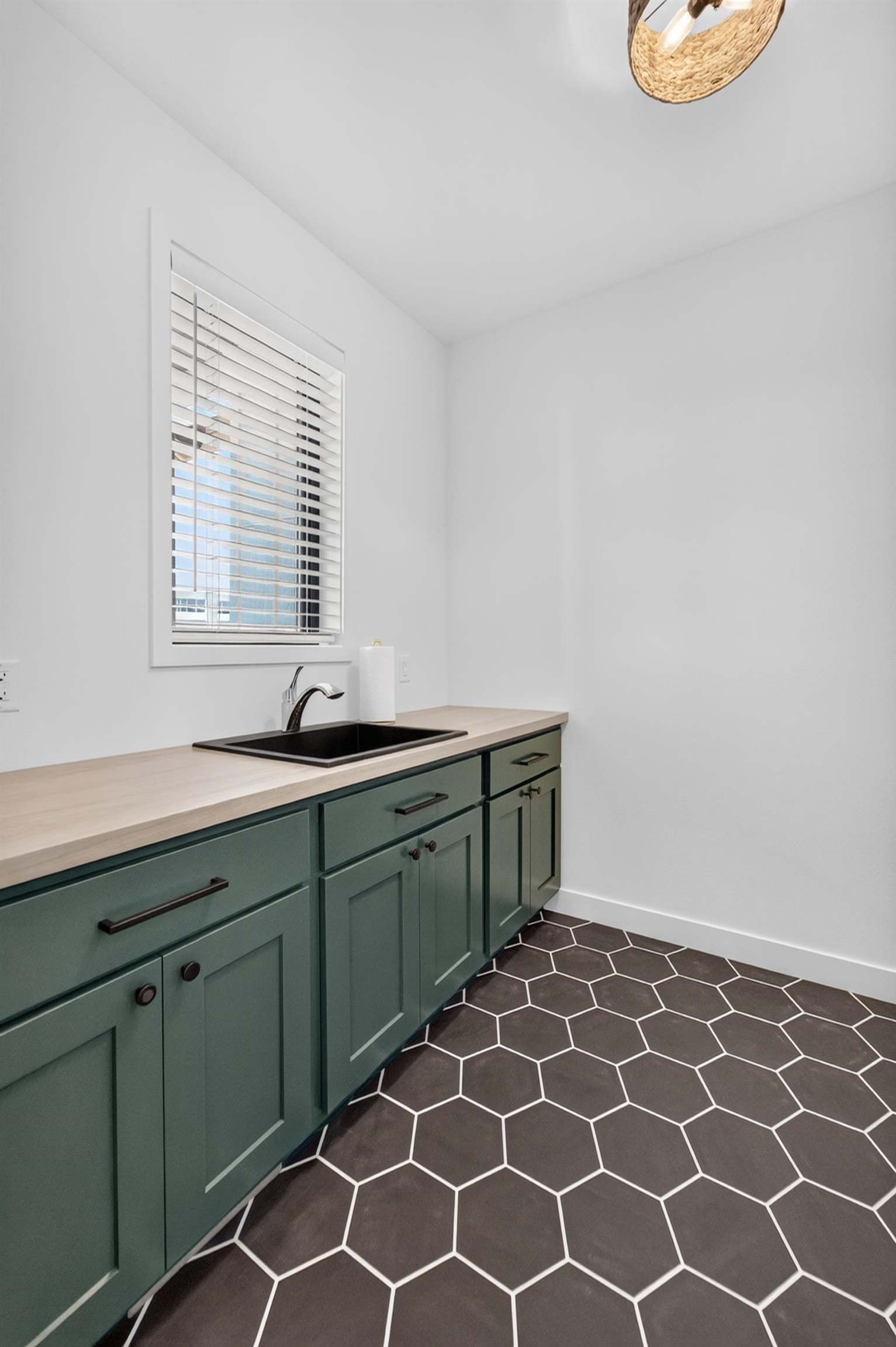 835 Schewe Road Middleton, WI 53562 - Photo 22 of 46