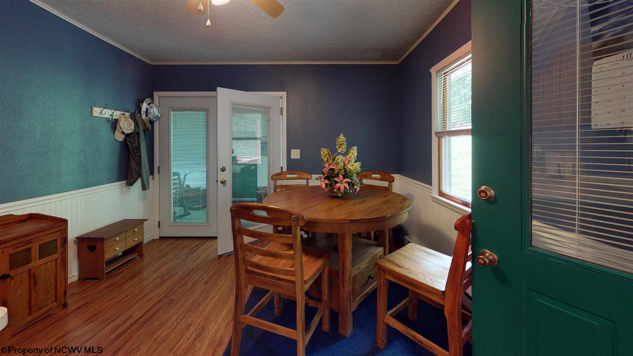 1652 Green Valley Road Bridgeport, WV 26330 - Photo 8 of 20 Gallery Image 8