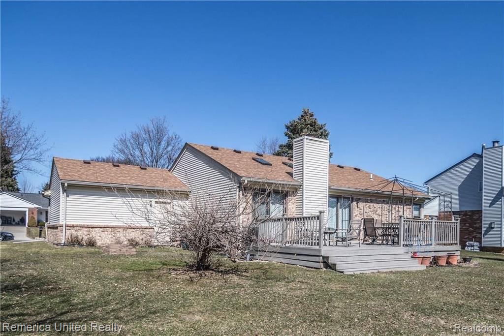 2105 Warrington Road Rochester Hills, MI 48307 - Photo 35 of 36