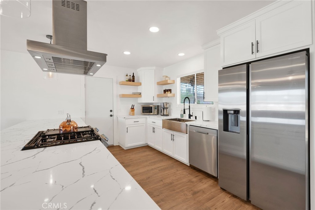 15075 Flathead Road Apple Valley, CA 92307 - Photo 8 of 53