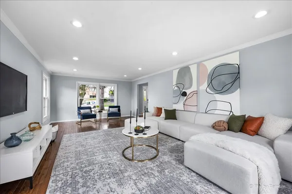 $950,000 | 315 Charal Lane, Highland Park, IL 60035
