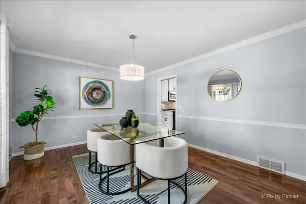 $950,000 | 315 Charal Lane, Highland Park, IL 60035