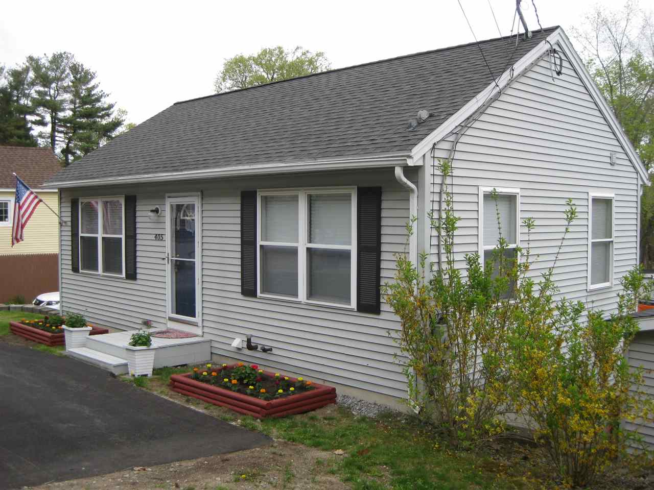 405 Front Street Manchester, NH 03102 - Photo 2 of 15 Gallery Image 2