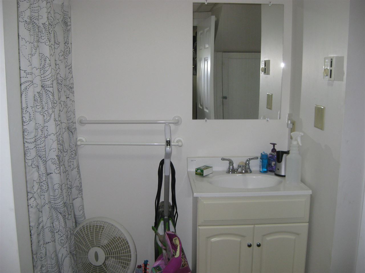 405 Front Street Manchester, NH 03102 - Photo 11 of 15 Gallery Image 11