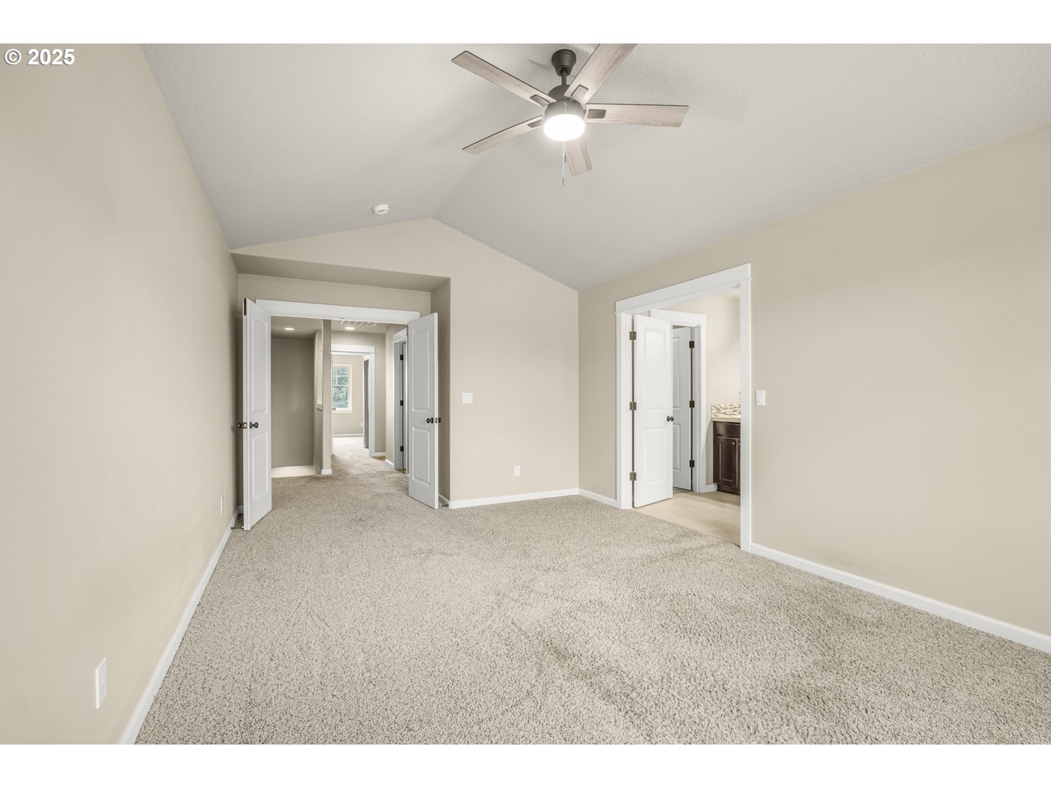 18468 Shadow Ridge Way Oregon City, OR 97045 - Photo 13 of 22 Gallery Image 13