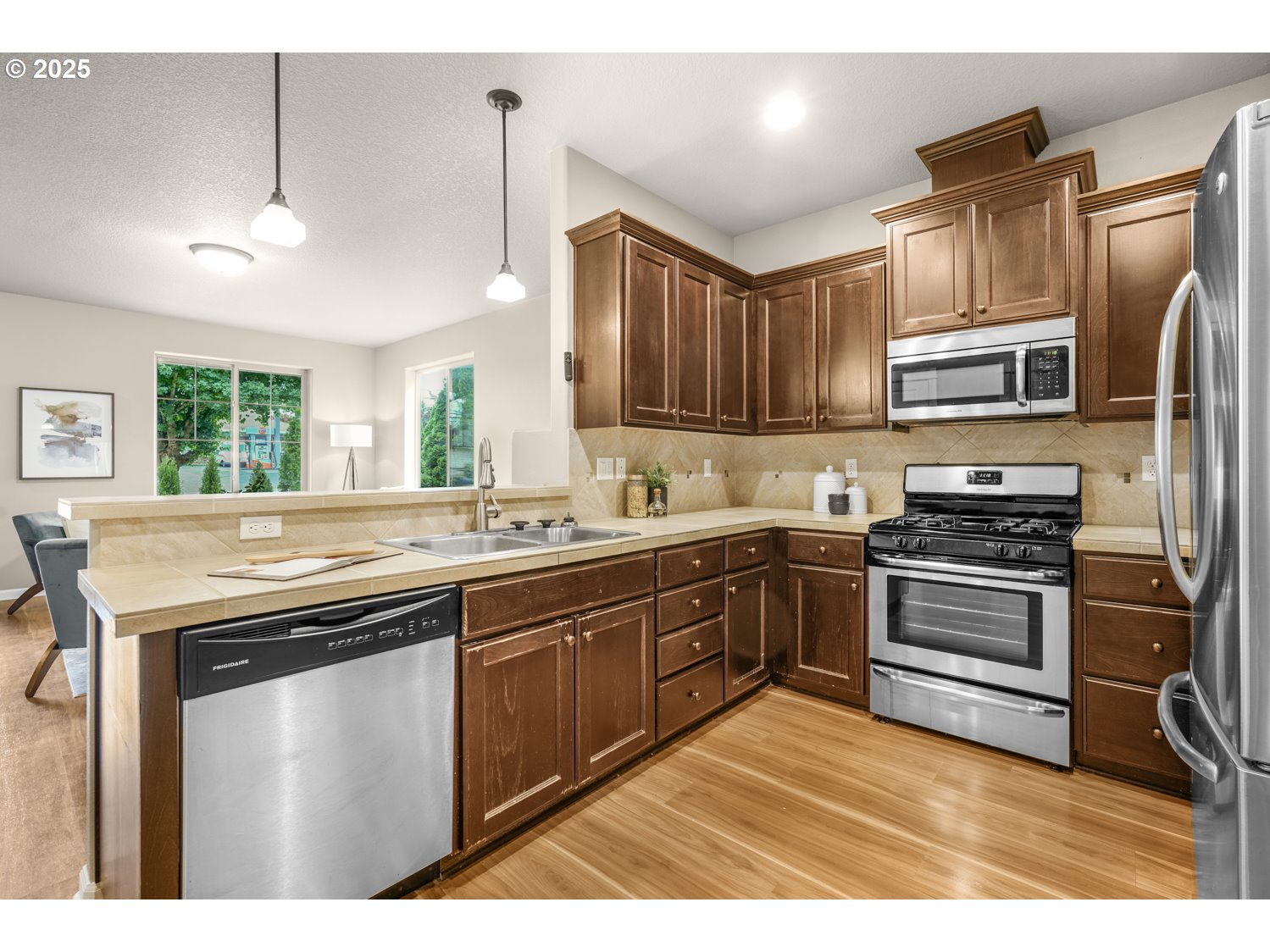 18468 Shadow Ridge Way Oregon City, OR 97045 - Photo 4 of 22 Gallery Image 4