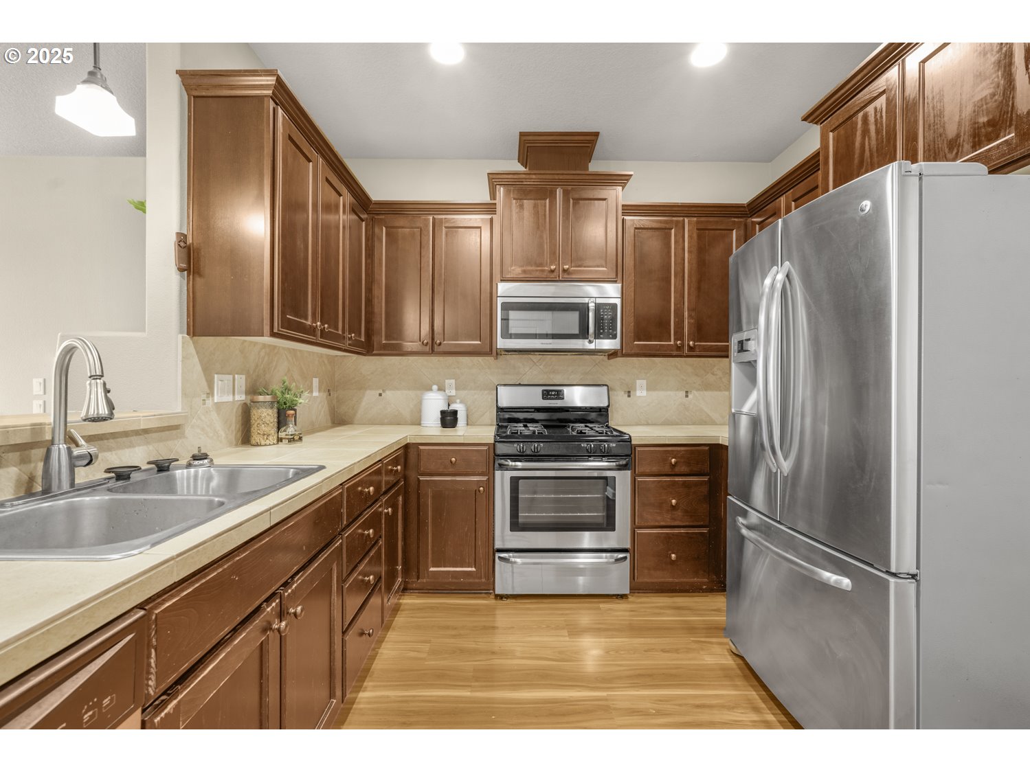 18468 Shadow Ridge Way Oregon City, OR 97045 - Photo 5 of 22 Gallery Image 5