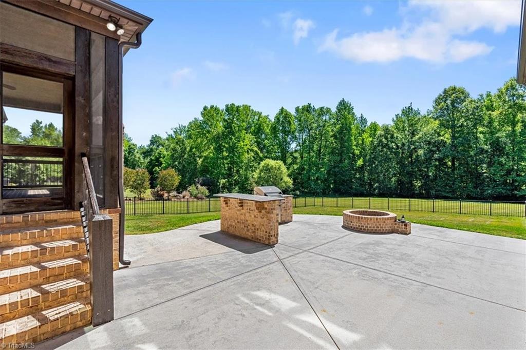 6635 Linville Ridge Drive Oak Ridge, NC 27310 - Photo 45 of 50