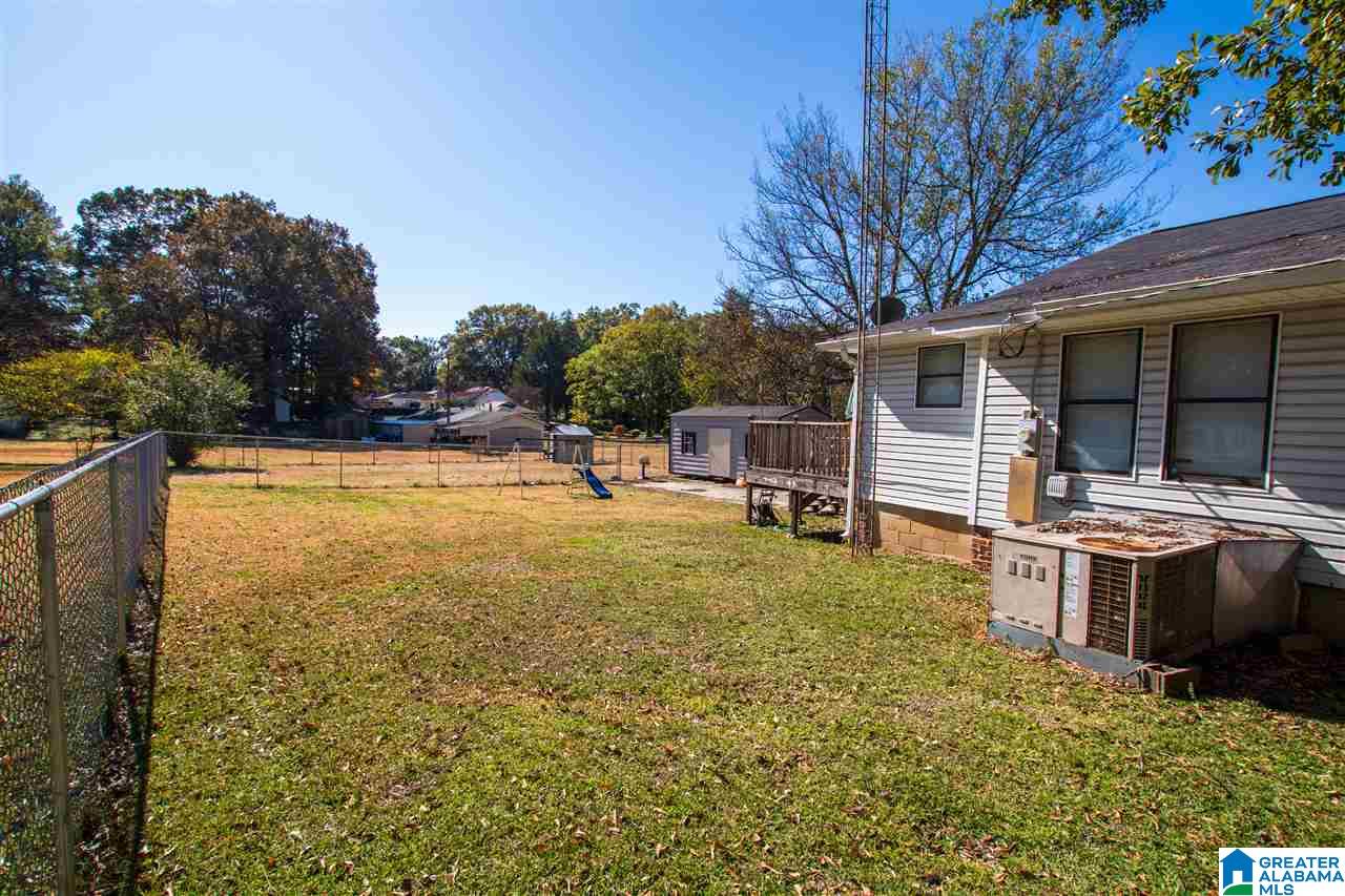4239 Silver Lake Road Pinson, AL 35126 - Photo 3 of 28