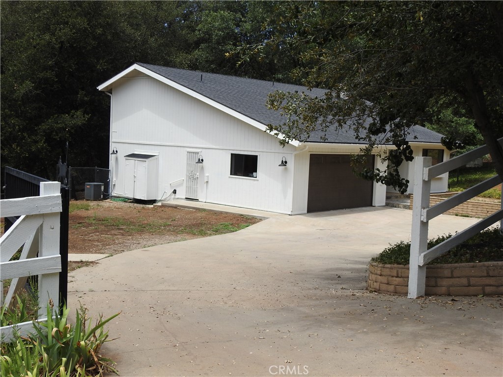 5041 Pine Ridge Avenue Julian, CA 92036 - Photo 1 of 54 Gallery Image 1