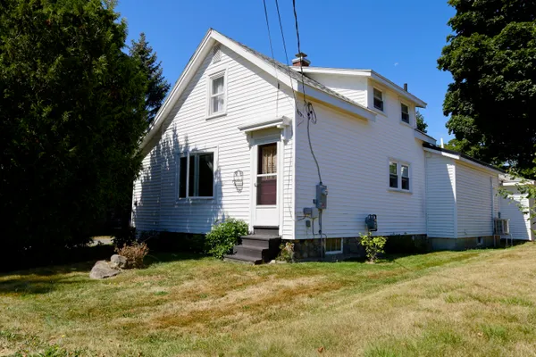 $315,000 | 42 13th Street, Bangor, ME 04401