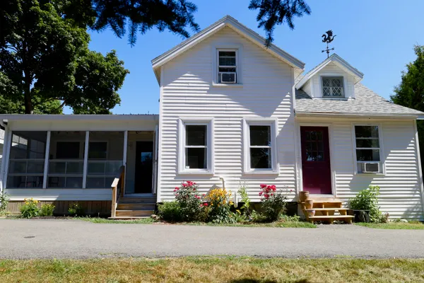 $315,000 | 42 13th Street, Bangor, ME 04401