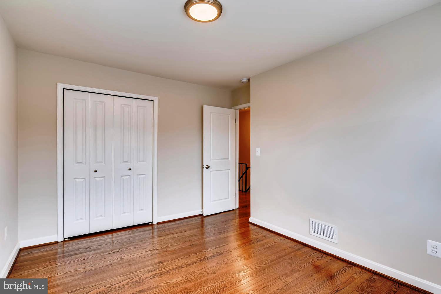 6217 Marlora Road Baltimore, MD 21239 - Photo 13 of 23