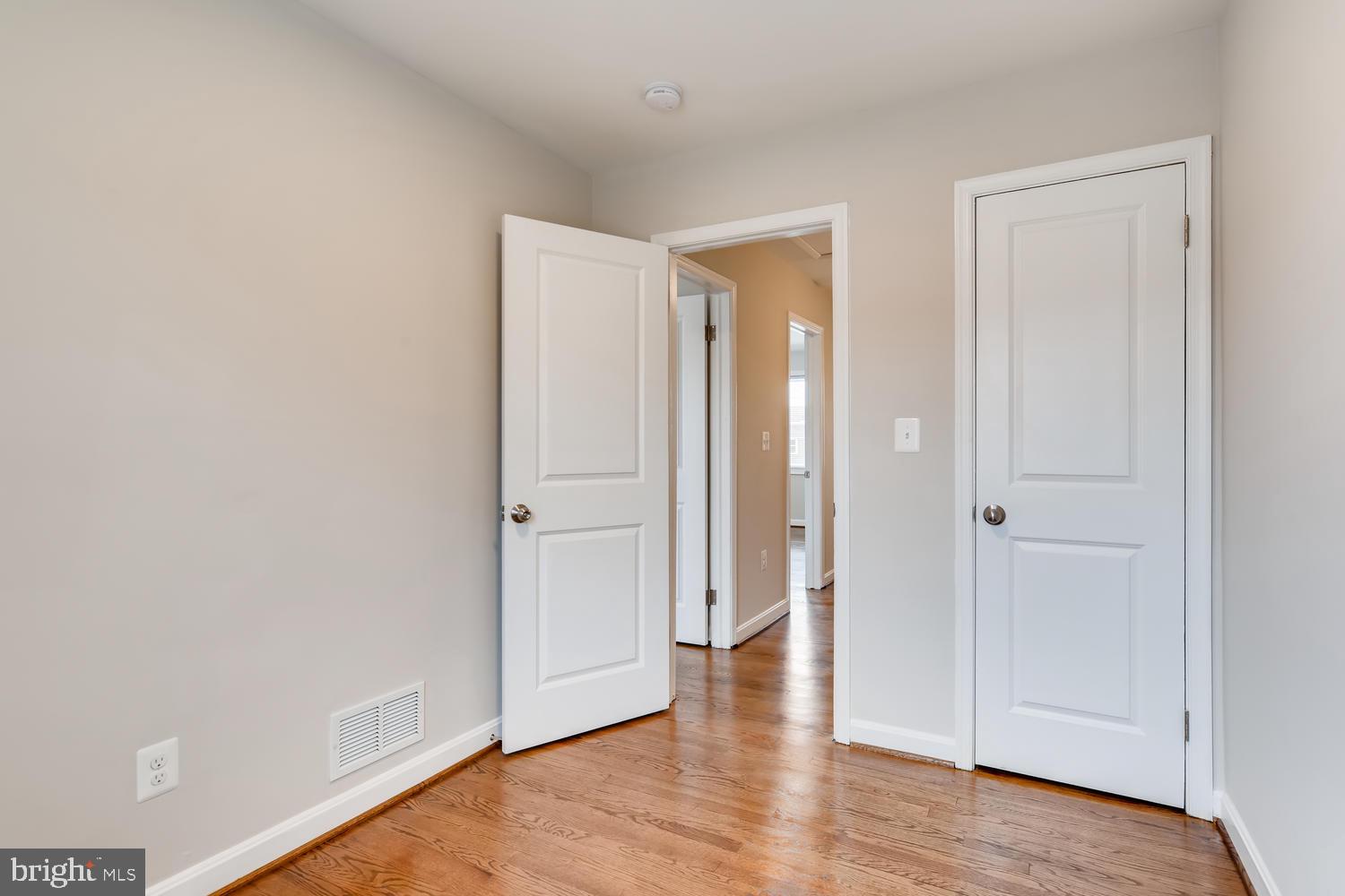 6217 Marlora Road Baltimore, MD 21239 - Photo 16 of 23
