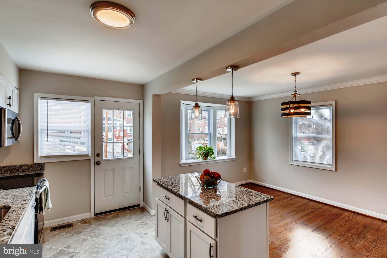 6217 Marlora Road Baltimore, MD 21239 - Photo 3 of 23