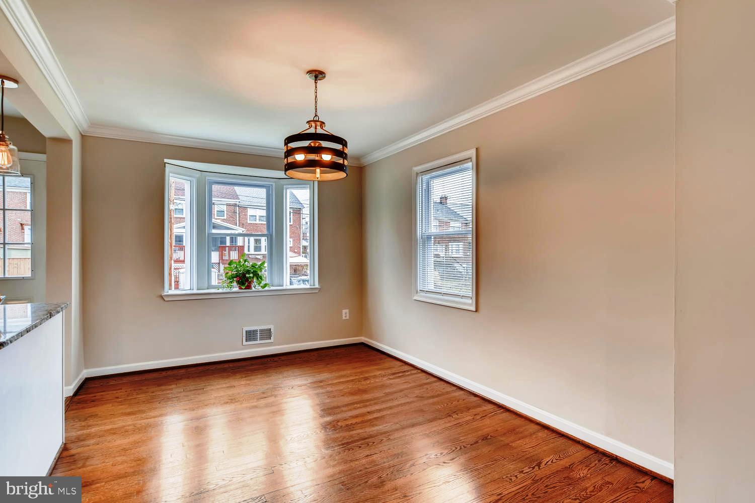 6217 Marlora Road Baltimore, MD 21239 - Photo 7 of 23