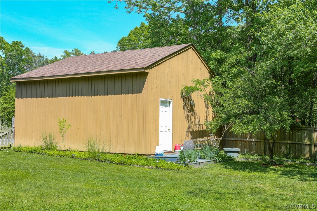 4251 Baxter Road Prince George, VA 23875 - Photo 6 of 37 Gallery Image 6