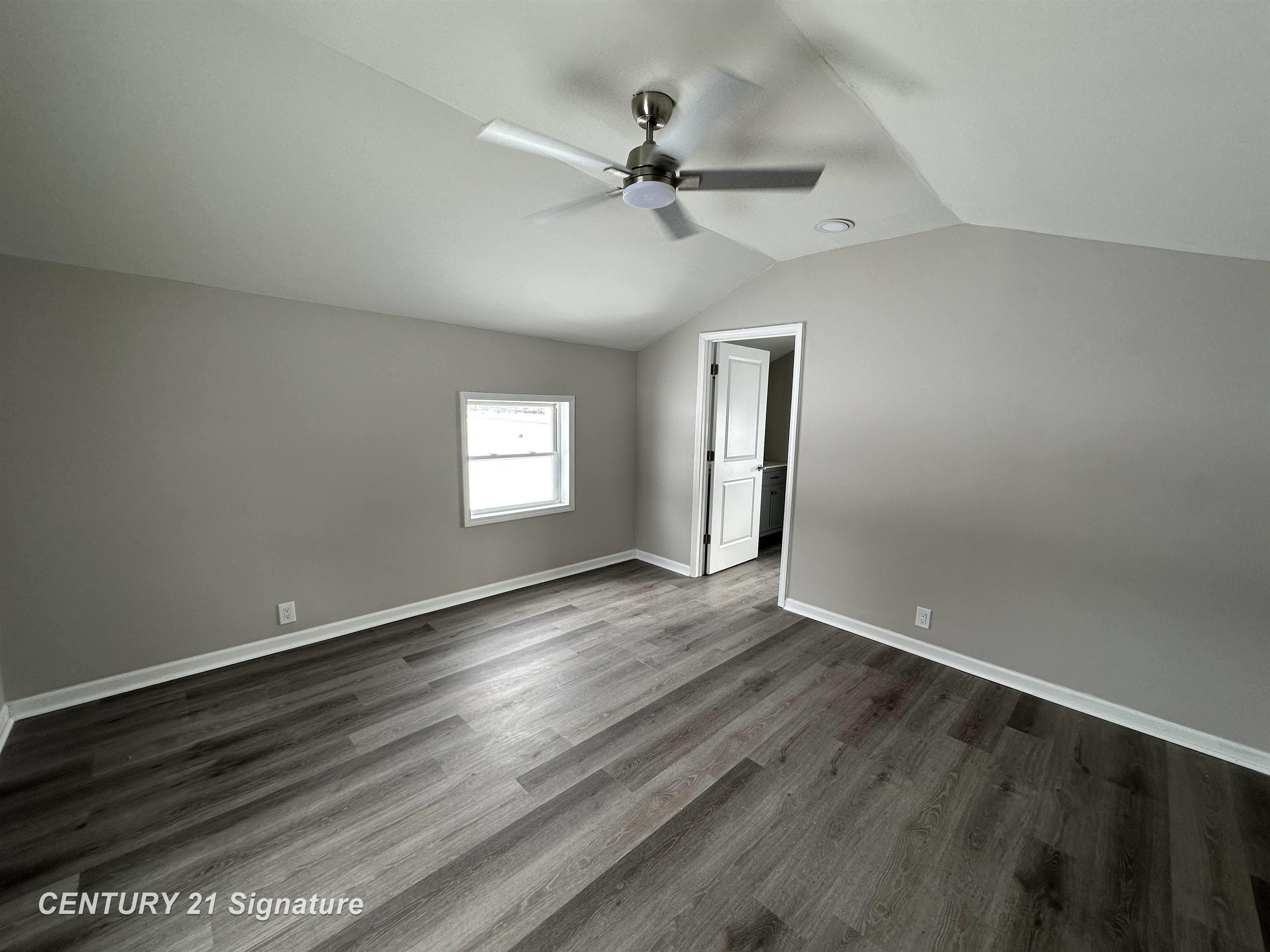 8040 Beecher Road Flushing, MI 48433 - Photo 11 of 22